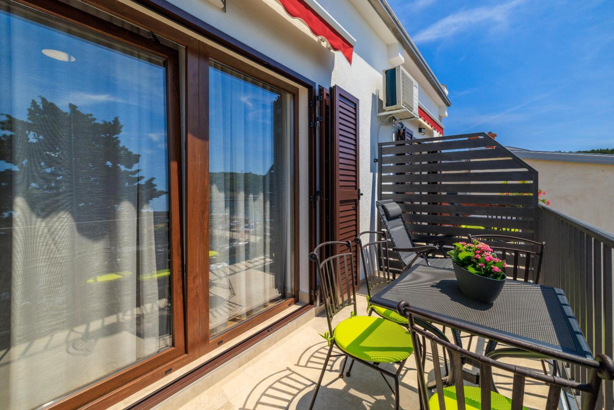 יאדראנובו Apartmani Viktorija מראה חיצוני תמונה