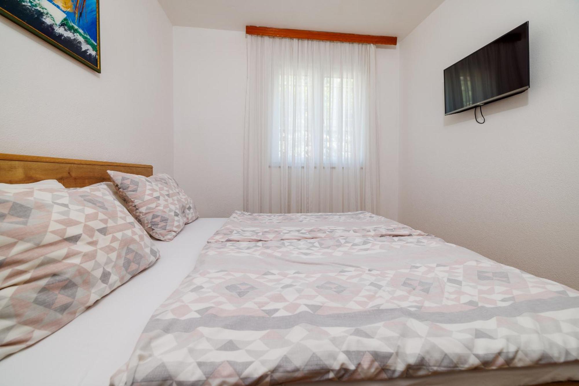 יאדראנובו Apartmani Viktorija מראה חיצוני תמונה