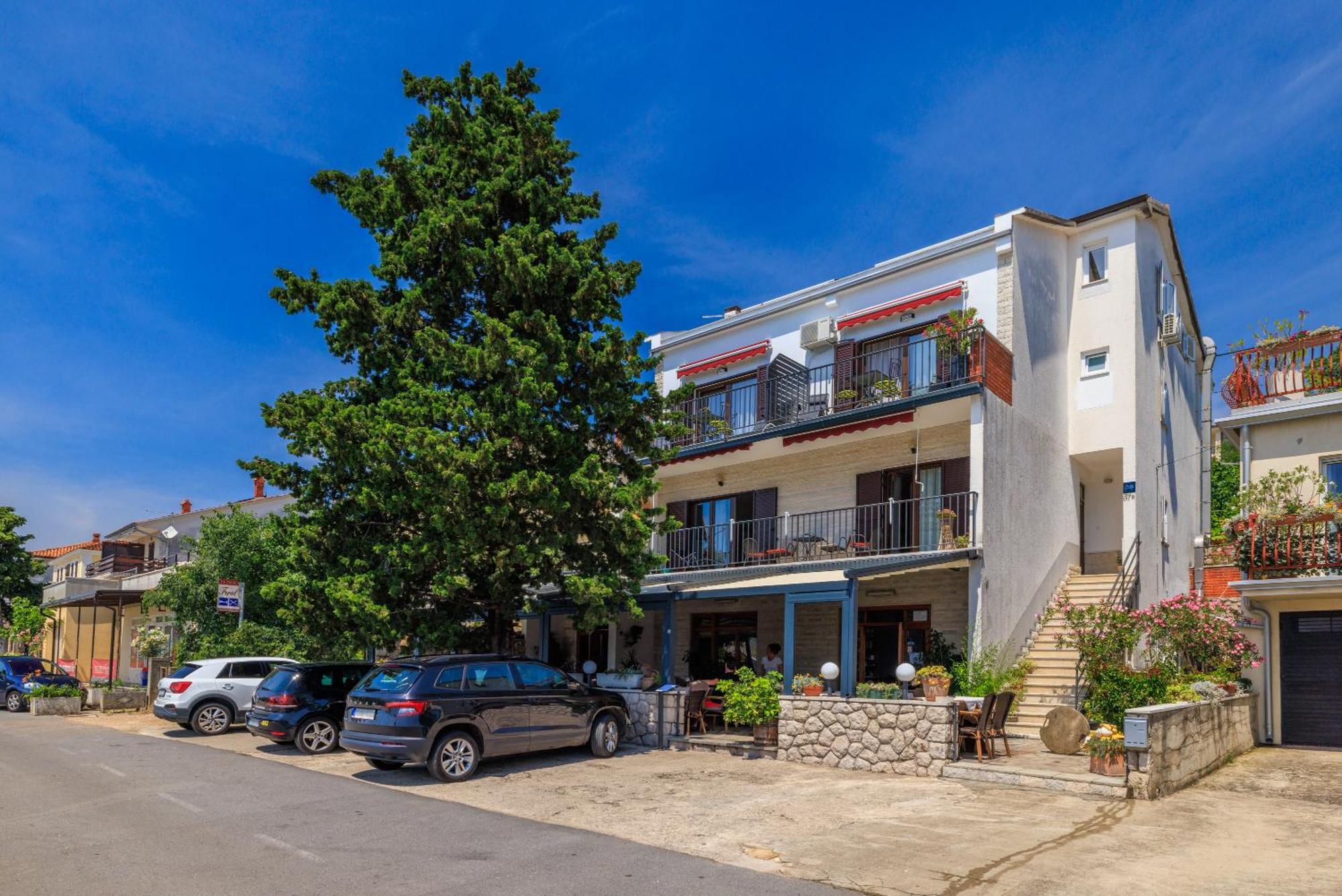יאדראנובו Apartmani Viktorija מראה חיצוני תמונה